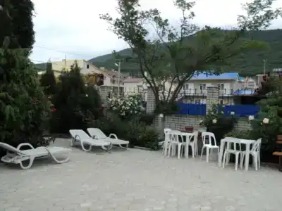 Зеленый Двор - 2