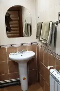 Эммаусский дворик - 3