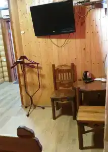 Эммаусский дворик - 4