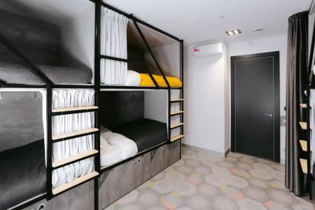 VDali Poshtel - 22