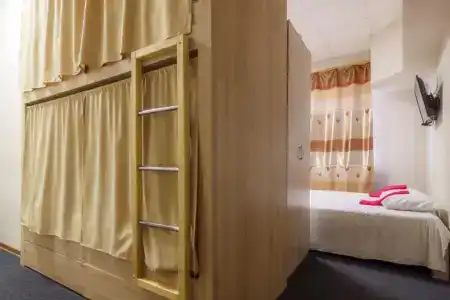 NiceHostel - 14