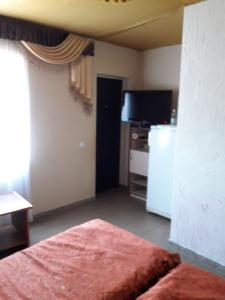 у Ларисы - 23