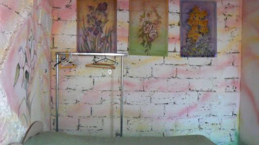 у Ларисы - 37