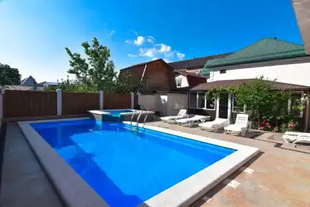 Астра - 2