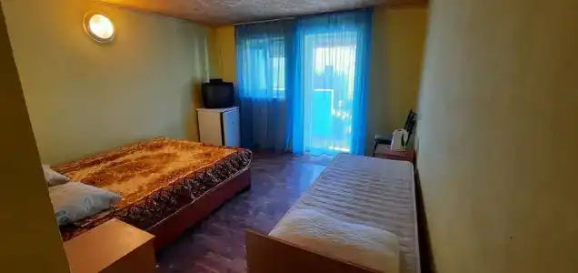 Солнечный дворик - 7