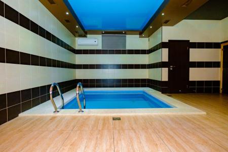 Авангард - 8