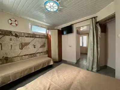 Крымский кораблик - 100