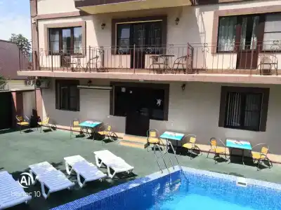 Алика - 0
