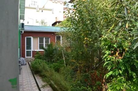 Green House - 36
