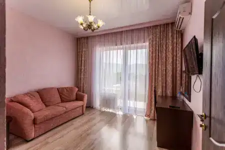 Советов, 6 - 4