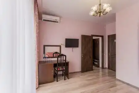 Советов, 6 - 2