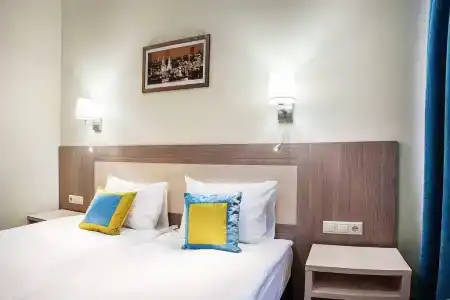 City & Business - 112