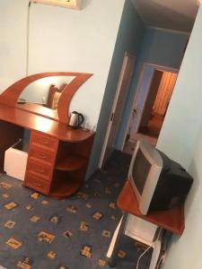 Солнечный - 28