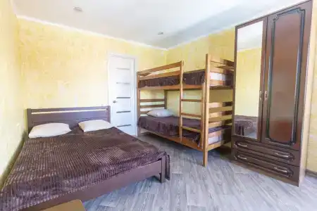 У Юджина - 69