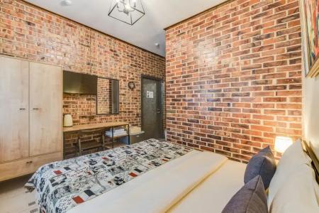 Замок на Никольской - 52