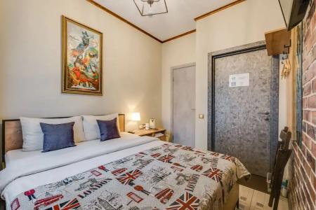 Замок на Никольской - 70