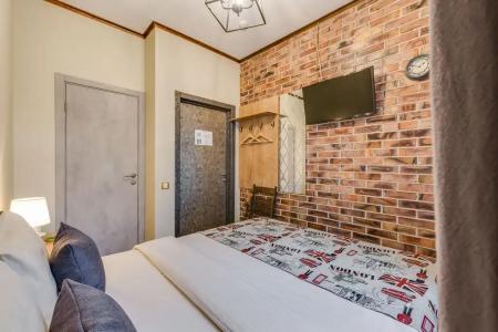 Замок на Никольской - 72