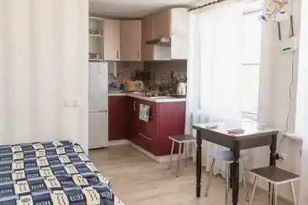 Лаура - 0