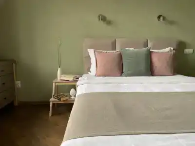 на Дмитрия Донского 20 - 4