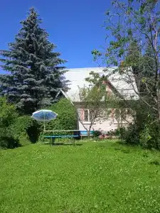 Уютный загородный дом в тихом месте - 0