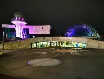 Квартира в центре, вид на планетарий, бесконтактное заселение - 13