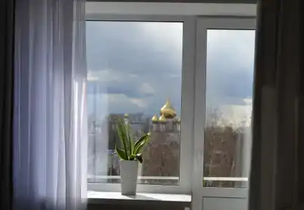 в центре - 18