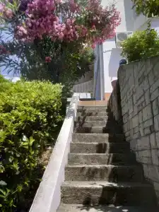 Уютные апартаменты в частном доме с террасой с видом на море - 51