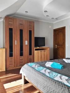 Кристалл - 93