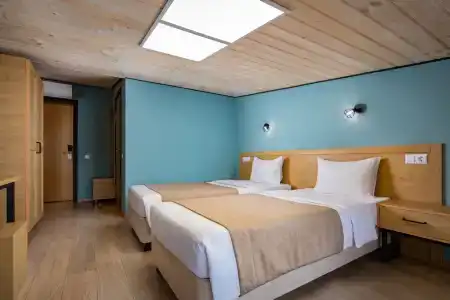 Южная дача - 60