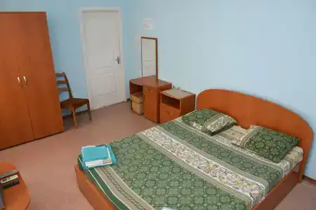 Греческая, 6 - 10