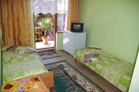 В Розах - 33