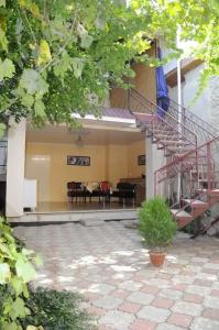 В Розах - 63