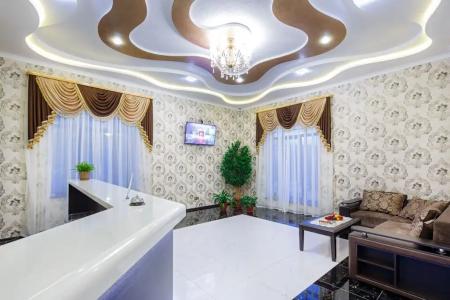 Роял Гостевой Дом  - 1