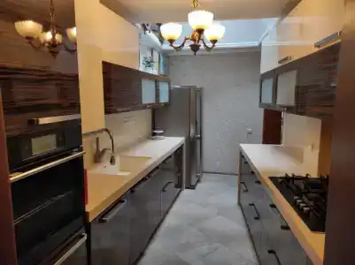 Ялтинский дворик - 8