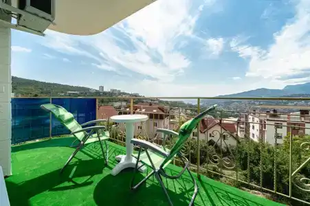 Над Ялтой - 84