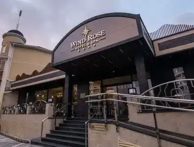 Wind Rose Hotel & SPA - 4