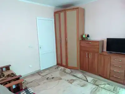 Деревянный коттедж в можжевеловой роще - 45