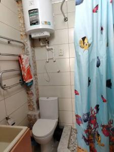 Деревянный коттедж в можжевеловой роще - 57