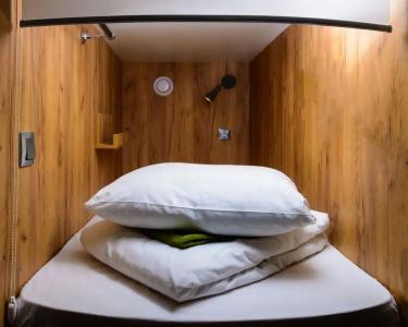 Hi Loft Hostel & Spa - 10