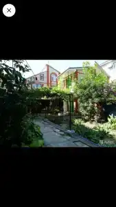 Тихий дворик в центре города - 0
