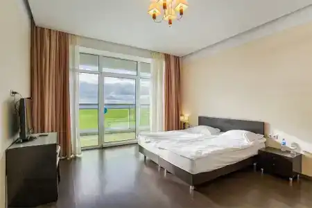 Respect Hall & Spa - 160