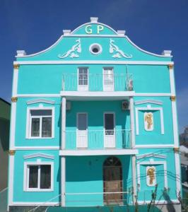 Green Palace - 1