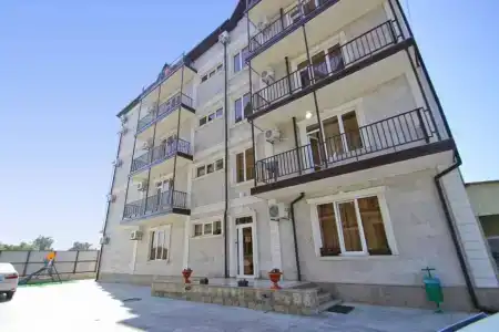 Luxury House - 3