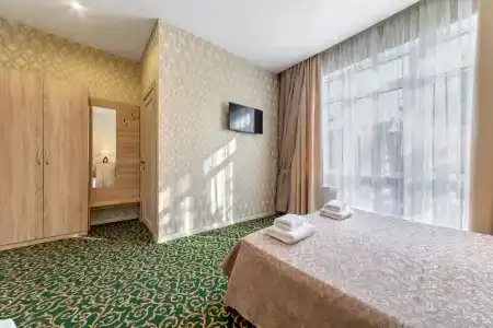 Премьер - 32