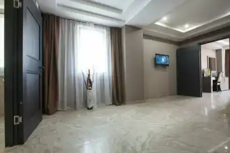 Парк Авеню - 63