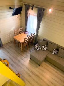 Le Chalet - 77