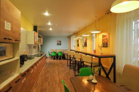 Elhostel - 61