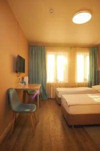 Elhostel - 97