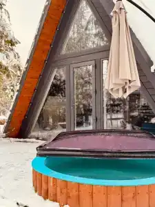 Дом A-frame с баней и купелью в сосновом лесу - 8