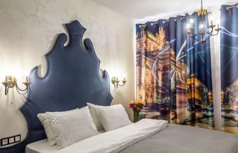 За Кулисами - 111